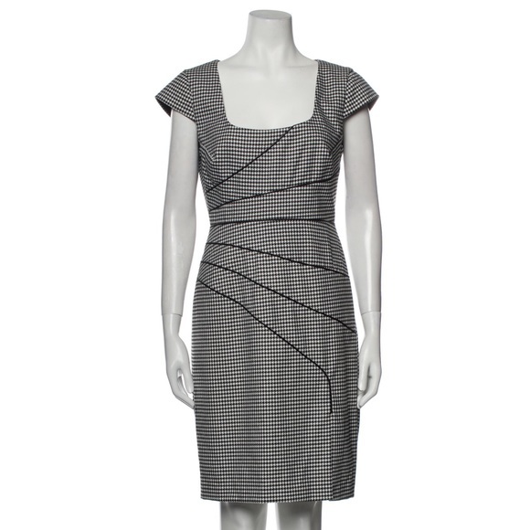 Black Halo Dresses & Skirts - Black Halo Sorel houndstooth square neckline cap sleeve sheath dress 6